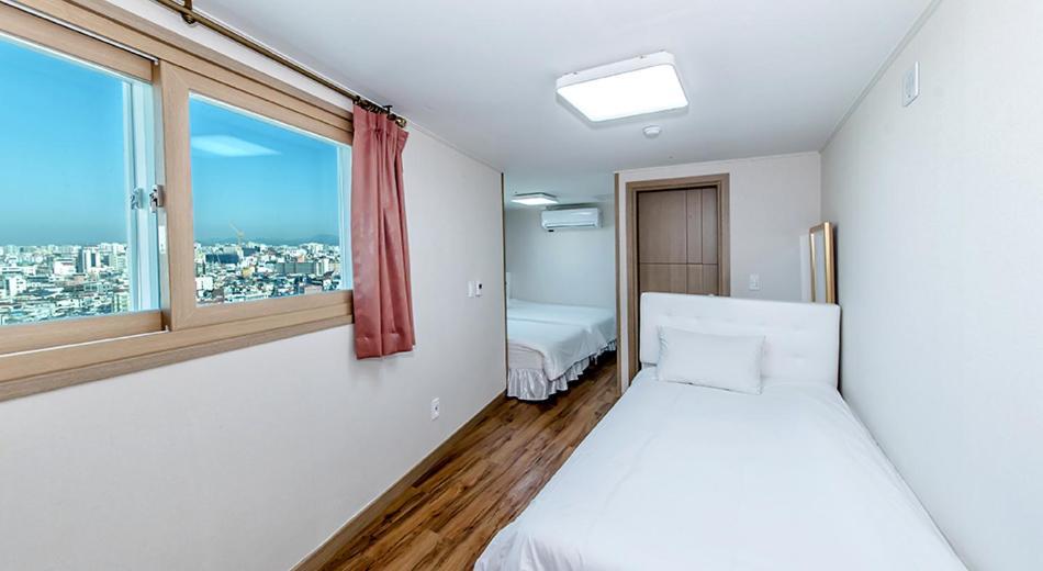 Jeju Sky Hill Business Hotel Exteriör bild